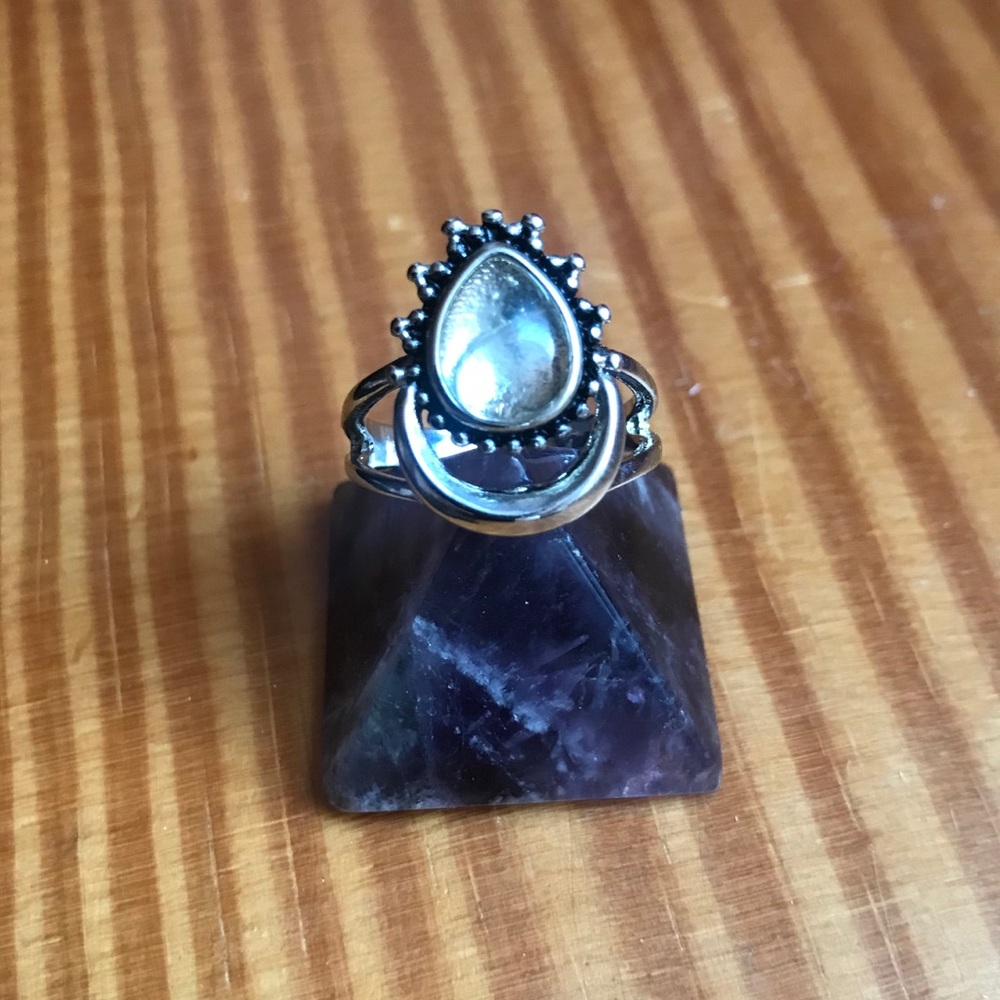 Bohemian stone ring